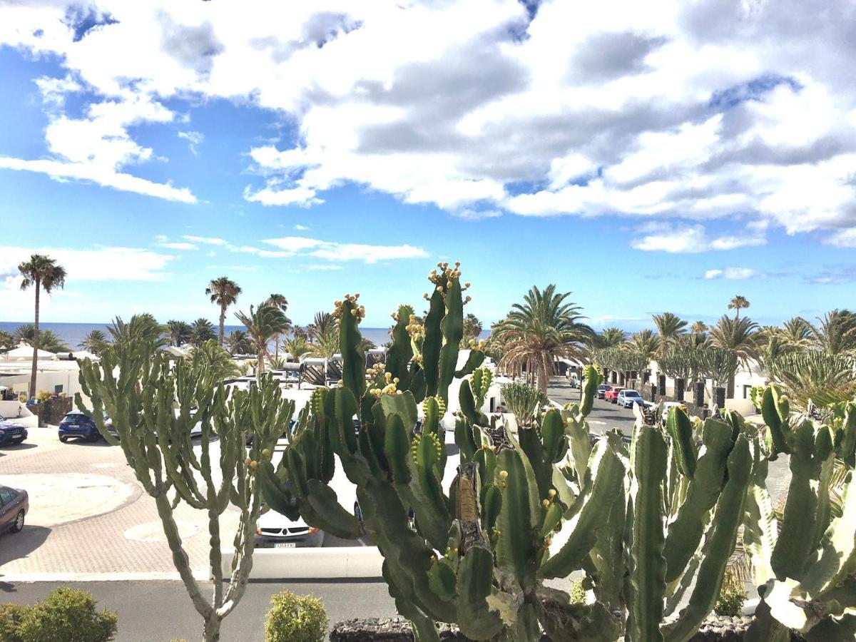 Cozzy Apartment Con Vista Al Mar Costa Teguise Extérieur photo